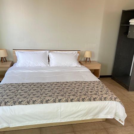 Kirin Guesthouse And Restaurant Порт-Луи Номер фото